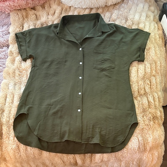 Tops - Olive Green Women's Button-Up Top